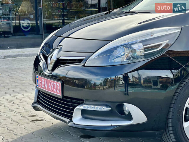 Чорний Рено Сценік, об'ємом двигуна 1.5 л та пробігом 210 тис. км за 10399 $, фото 9 на Automoto.ua