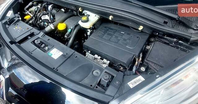 Черный Рено Сценик, объемом двигателя 1.5 л и пробегом 240 тыс. км за 9400 $, фото 15 на Automoto.ua