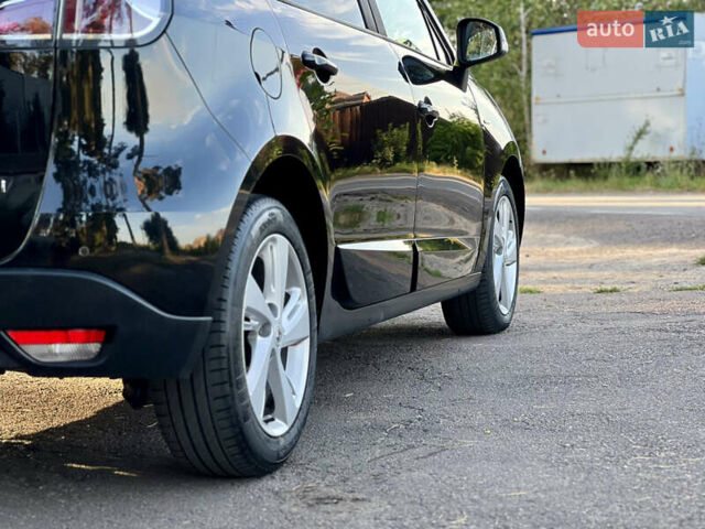 Рено Сценик 2015 в Виннице на Automoto.ua Черный Рено Сценик, объемом двигателя 1.46 л и пробегом 210 тыс. км за 10250 $, фото 30 на Automoto.ua