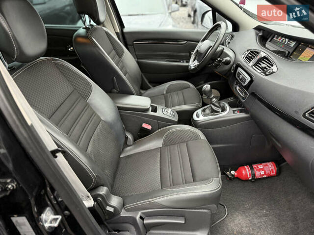 Черный Рено Сценик, объемом двигателя 1.46 л и пробегом 221 тыс. км за 10750 $, фото 19 на Automoto.ua