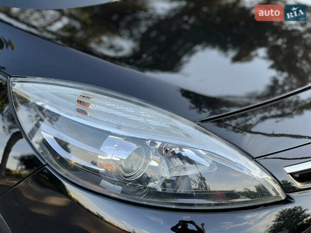 Рено Сценик 2015 в Виннице на Automoto.ua Черный Рено Сценик, объемом двигателя 1.46 л и пробегом 210 тыс. км за 10250 $, фото 17 на Automoto.ua