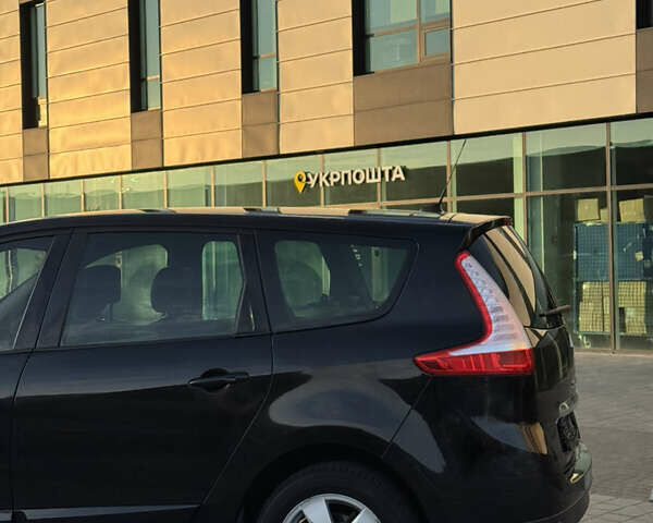 Черный Рено Сценик, объемом двигателя 1.46 л и пробегом 223 тыс. км за 7900 $, фото 8 на Automoto.ua