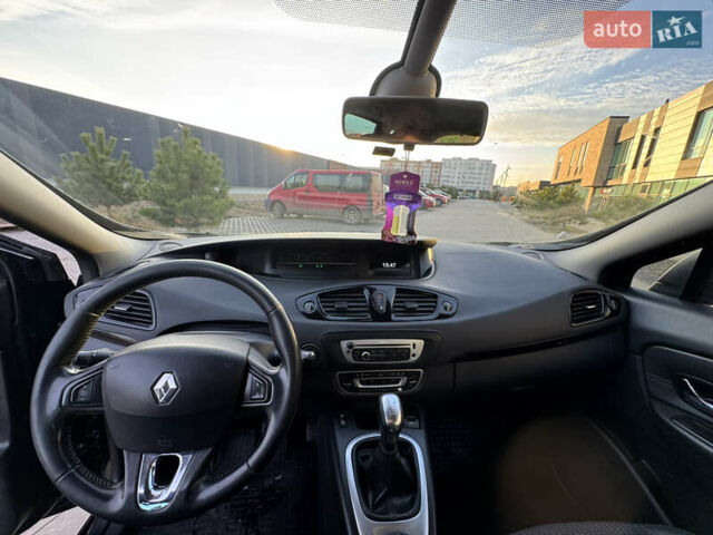 Черный Рено Сценик, объемом двигателя 1.46 л и пробегом 223 тыс. км за 7900 $, фото 22 на Automoto.ua