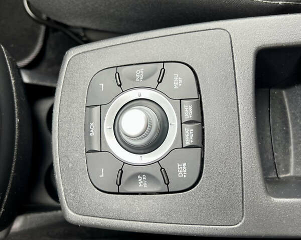 Чорний Рено Сценік, об'ємом двигуна 1.5 л та пробігом 210 тис. км за 10399 $, фото 48 на Automoto.ua