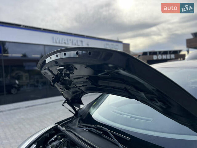 Чорний Рено Сценік, об'ємом двигуна 1.5 л та пробігом 210 тис. км за 10399 $, фото 54 на Automoto.ua