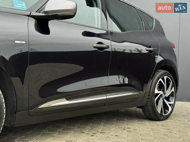 Черный Рено Сценик, объемом двигателя 1.6 л и пробегом 190 тыс. км за 15299 $, фото 3 на Automoto.ua