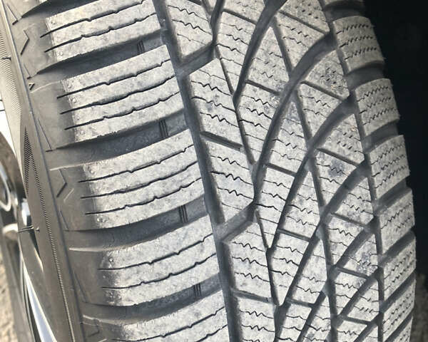 Черный Рено Сценик, объемом двигателя 1.2 л и пробегом 173 тыс. км за 8700 $, фото 22 на Automoto.ua