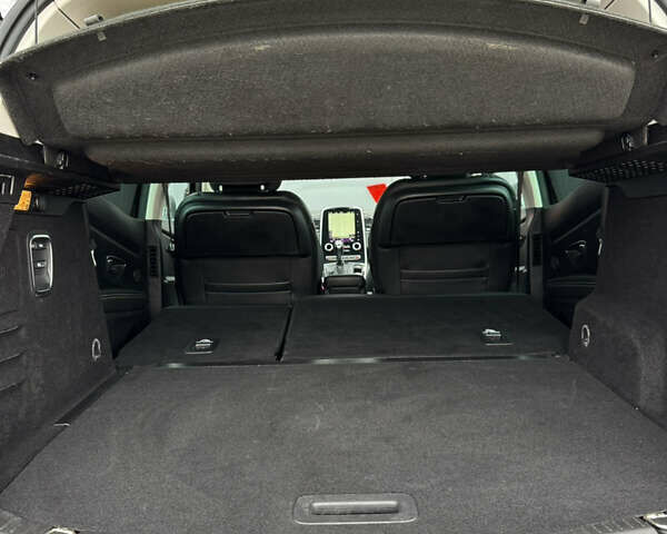 Черный Рено Сценик, объемом двигателя 1.6 л и пробегом 190 тыс. км за 15499 $, фото 72 на Automoto.ua