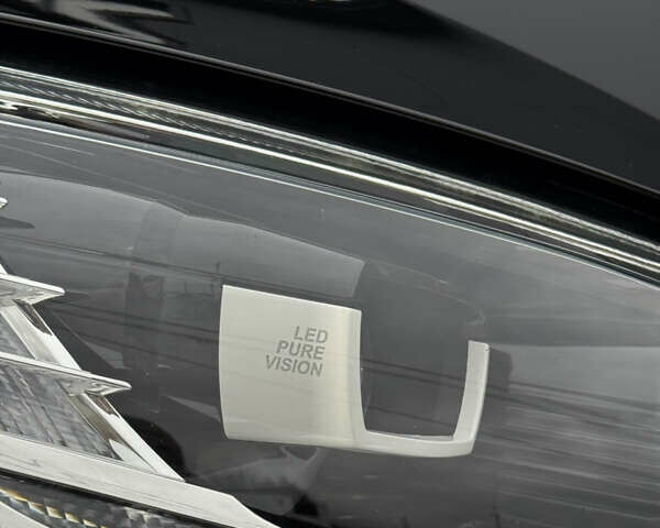 Черный Рено Сценик, объемом двигателя 1.6 л и пробегом 190 тыс. км за 15299 $, фото 13 на Automoto.ua