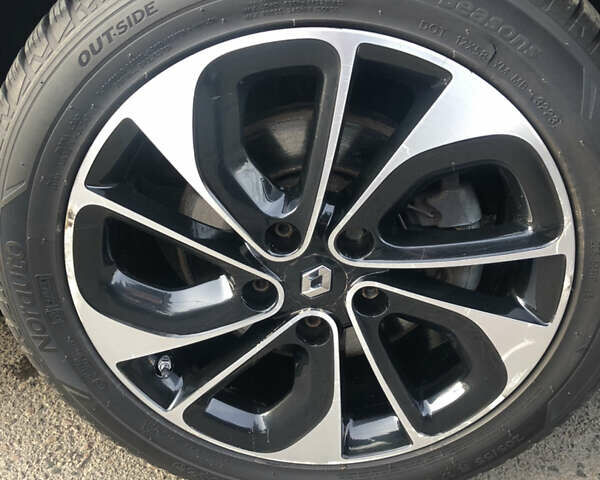 Черный Рено Сценик, объемом двигателя 1.2 л и пробегом 173 тыс. км за 8700 $, фото 23 на Automoto.ua