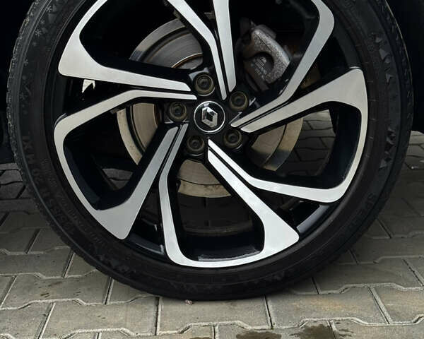 Черный Рено Сценик, объемом двигателя 1.6 л и пробегом 190 тыс. км за 15499 $, фото 39 на Automoto.ua