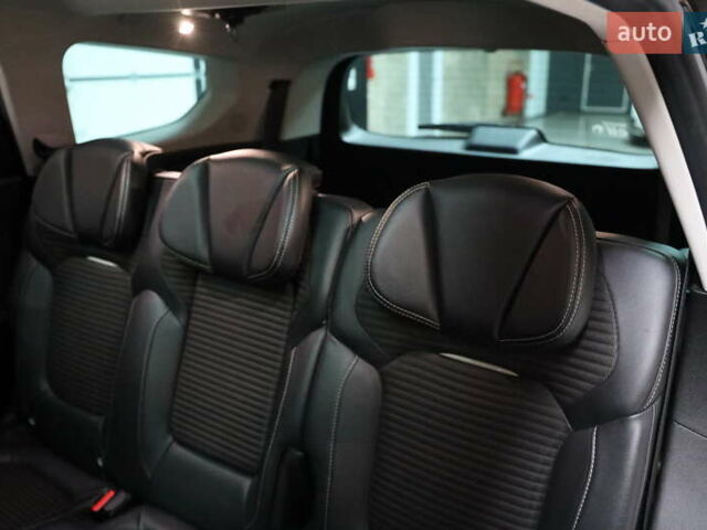 Черный Рено Сценик, объемом двигателя 1.6 л и пробегом 185 тыс. км за 14800 $, фото 28 на Automoto.ua