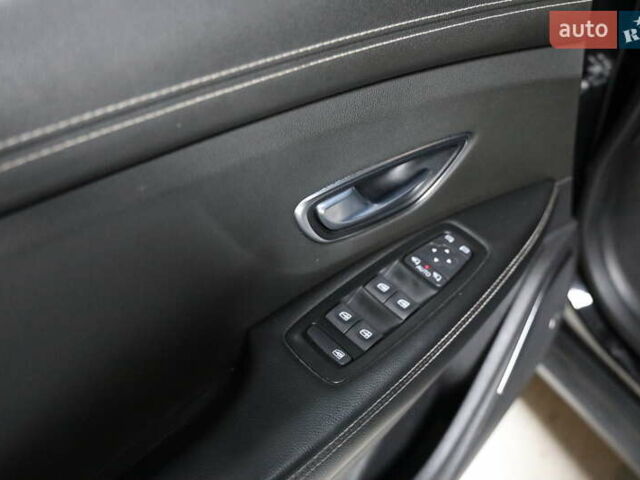 Черный Рено Сценик, объемом двигателя 1.6 л и пробегом 185 тыс. км за 14800 $, фото 11 на Automoto.ua