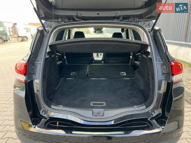 Чорний Рено Сценік, об'ємом двигуна 1.5 л та пробігом 185 тис. км за 15200 $, фото 16 на Automoto.ua