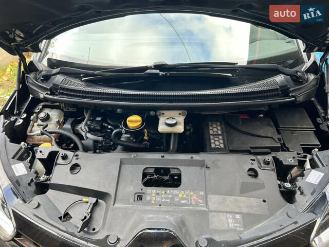 Чорний Рено Сценік, об'ємом двигуна 1.5 л та пробігом 185 тис. км за 15200 $, фото 21 на Automoto.ua