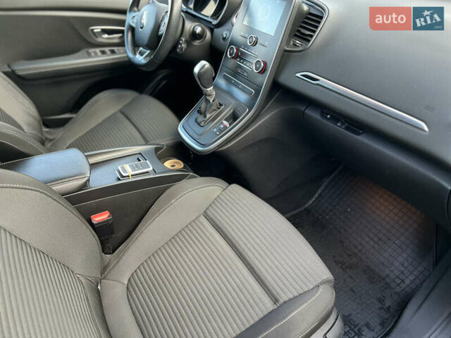 Чорний Рено Сценік, об'ємом двигуна 1.5 л та пробігом 185 тис. км за 15200 $, фото 10 на Automoto.ua