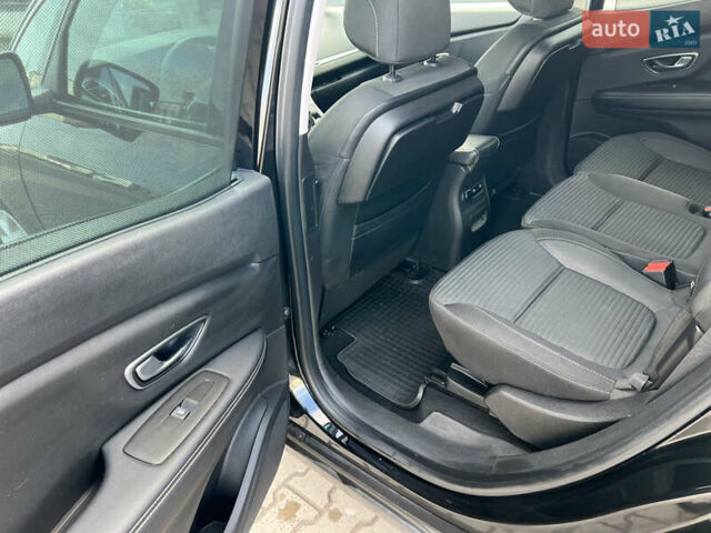 Чорний Рено Сценік, об'ємом двигуна 1.5 л та пробігом 185 тис. км за 15200 $, фото 15 на Automoto.ua