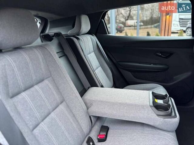 Чорний Рено Сценік, об'ємом двигуна 0 л та пробігом 1 тис. км за 31999 $, фото 45 на Automoto.ua