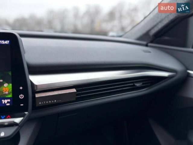 Чорний Рено Сценік, об'ємом двигуна 0 л та пробігом 1 тис. км за 31999 $, фото 26 на Automoto.ua