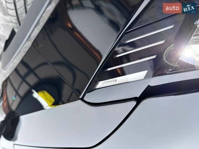 Чорний Рено Сценік, об'ємом двигуна 0 л та пробігом 1 тис. км за 31999 $, фото 9 на Automoto.ua