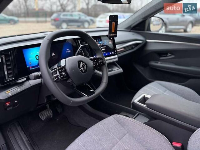 Чорний Рено Сценік, об'ємом двигуна 0 л та пробігом 1 тис. км за 31999 $, фото 22 на Automoto.ua