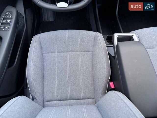 Чорний Рено Сценік, об'ємом двигуна 0 л та пробігом 1 тис. км за 31999 $, фото 37 на Automoto.ua