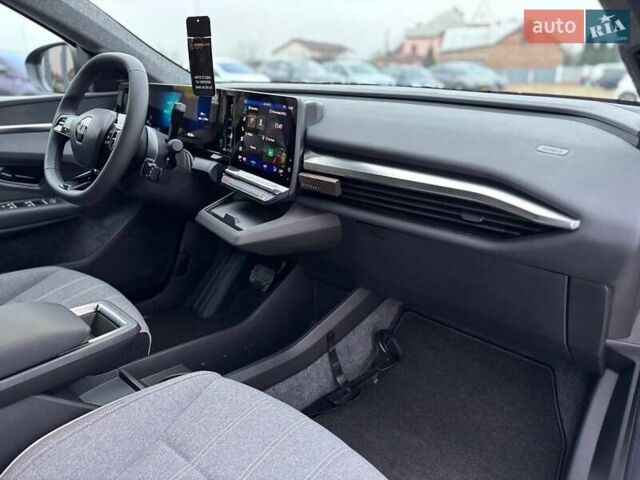 Чорний Рено Сценік, об'ємом двигуна 0 л та пробігом 1 тис. км за 31999 $, фото 50 на Automoto.ua