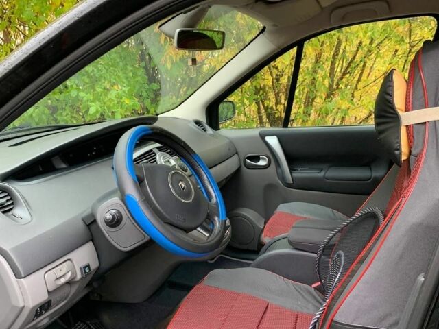 Черный Рено Сценик, объемом двигателя 1.6 л и пробегом 250 тыс. км за 5900 $, фото 8 на Automoto.ua