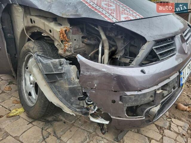 Фіолетовий Рено Сценік, об'ємом двигуна 1.87 л та пробігом 285 тис. км за 2200 $, фото 7 на Automoto.ua