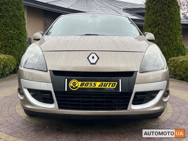 Рено Сценик 2010 в Львове на Automoto.ua Коричневый Рено Сценик, объемом двигателя 2 л и пробегом 190 тыс. км за 7600 $, фото 1 на Automoto.ua