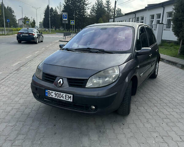 Коричневий Рено Сценік, об'ємом двигуна 1.46 л та пробігом 300 тис. км за 2950 $, фото 7 на Automoto.ua