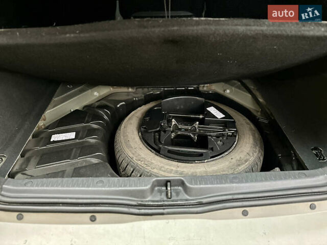 Коричневий Рено Сценік, об'ємом двигуна 1.6 л та пробігом 163 тис. км за 5500 $, фото 57 на Automoto.ua