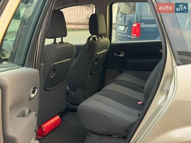 Рено Сценик 2007 в Киеве на Automoto.ua Коричневый Рено Сценик, объемом двигателя 1.9 л и пробегом 202 тыс. км за 5690 $, фото 26 на Automoto.ua