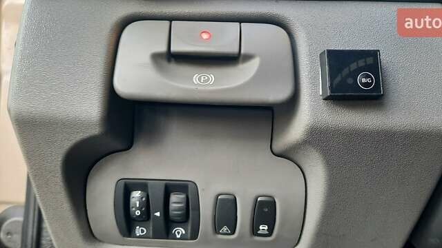 Коричневый Рено Сценик, объемом двигателя 1.6 л и пробегом 187 тыс. км за 7000 $, фото 17 на Automoto.ua