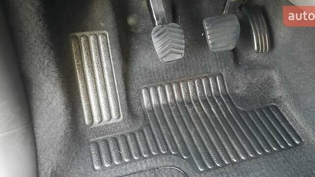 Коричневый Рено Сценик, объемом двигателя 1.6 л и пробегом 187 тыс. км за 7000 $, фото 21 на Automoto.ua