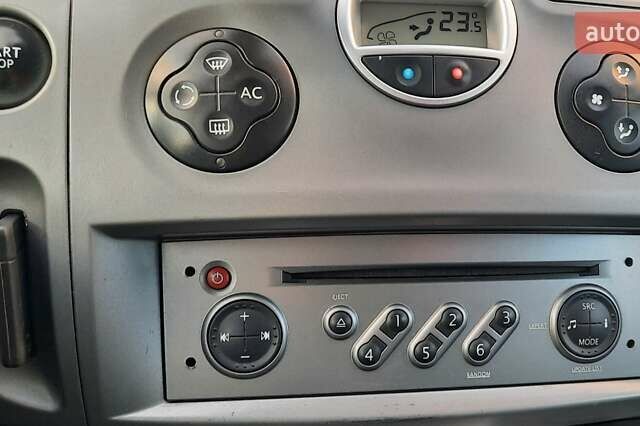 Коричневый Рено Сценик, объемом двигателя 1.6 л и пробегом 187 тыс. км за 7000 $, фото 11 на Automoto.ua