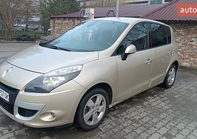 Коричневий Рено Сценік, об'ємом двигуна 1.6 л та пробігом 228 тис. км за 7000 $, фото 2 на Automoto.ua