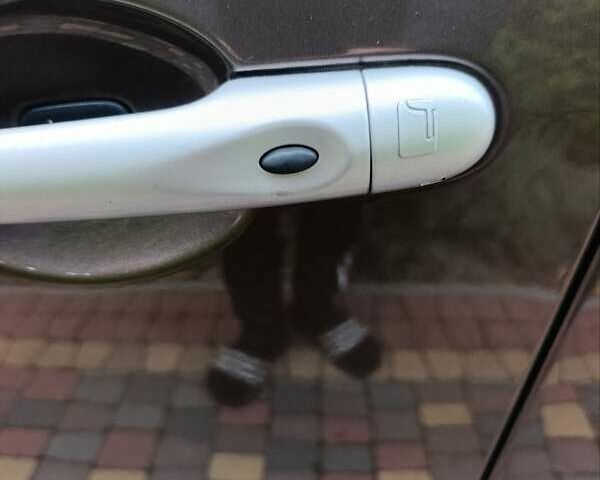 Коричневий Рено Сценік, об'ємом двигуна 1.4 л та пробігом 215 тис. км за 7500 $, фото 19 на Automoto.ua