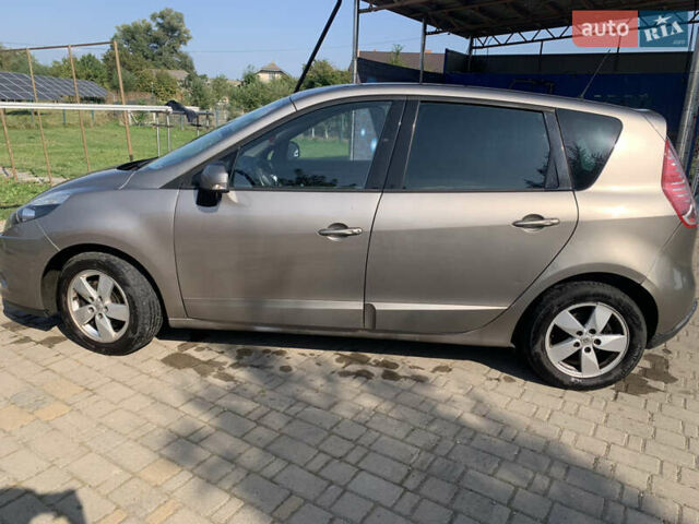 Коричневий Рено Сценік, об'ємом двигуна 2 л та пробігом 230 тис. км за 5999 $, фото 6 на Automoto.ua