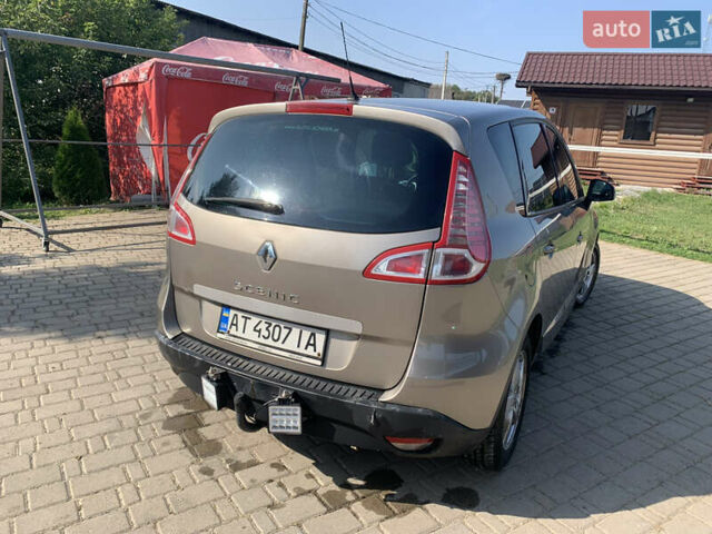 Коричневий Рено Сценік, об'ємом двигуна 2 л та пробігом 230 тис. км за 5999 $, фото 5 на Automoto.ua