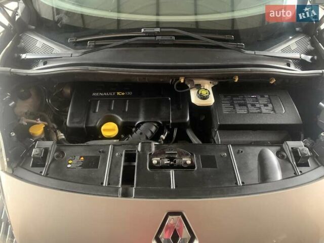 Коричневый Рено Сценик, объемом двигателя 1.4 л и пробегом 147 тыс. км за 6600 $, фото 31 на Automoto.ua