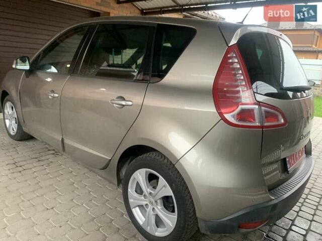 Коричневый Рено Сценик, объемом двигателя 1.4 л и пробегом 147 тыс. км за 6600 $, фото 7 на Automoto.ua