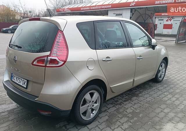 Коричневий Рено Сценік, об'ємом двигуна 1.6 л та пробігом 228 тис. км за 7000 $, фото 3 на Automoto.ua