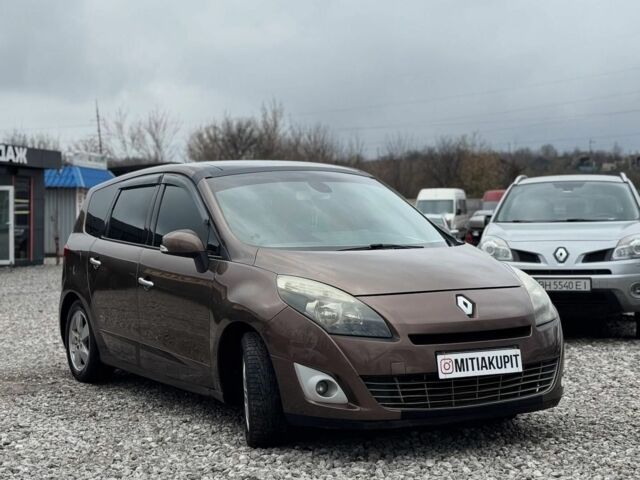 Коричневий Рено Сценік, об'ємом двигуна 0 л та пробігом 200 тис. км за 7000 $, фото 4 на Automoto.ua