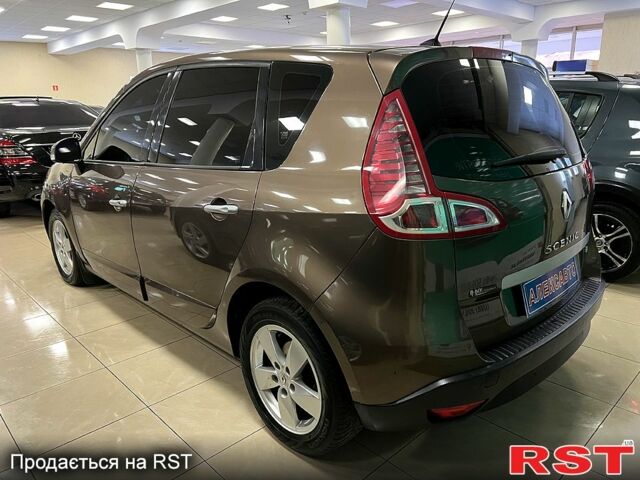 Коричневий Рено Сценік, об'ємом двигуна 15 л та пробігом 256 тис. км за 7300 $, фото 2 на Automoto.ua