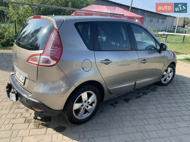 Коричневий Рено Сценік, об'ємом двигуна 2 л та пробігом 230 тис. км за 5999 $, фото 15 на Automoto.ua