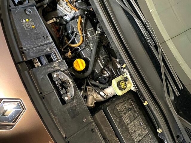 Коричневий Рено Сценік, об'ємом двигуна 1.9 л та пробігом 373 тис. км за 6500 $, фото 6 на Automoto.ua