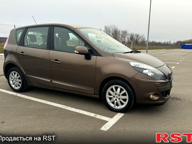 Коричневый Рено Сценик, объемом двигателя 15 л и пробегом 255 тыс. км за 8000 $, фото 2 на Automoto.ua
