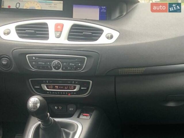 Коричневий Рено Сценік, об'ємом двигуна 1.6 л та пробігом 192 тис. км за 7550 $, фото 50 на Automoto.ua