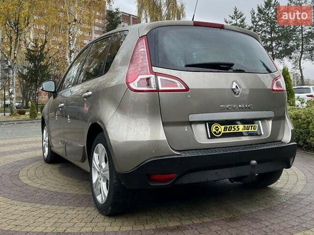 Коричневый Рено Сценик, объемом двигателя 2 л и пробегом 190 тыс. км за 7600 $, фото 4 на Automoto.ua